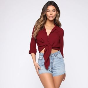 Fashion Nova New without Tags Burgundy Chiffon Top Shirt Size L Cropped